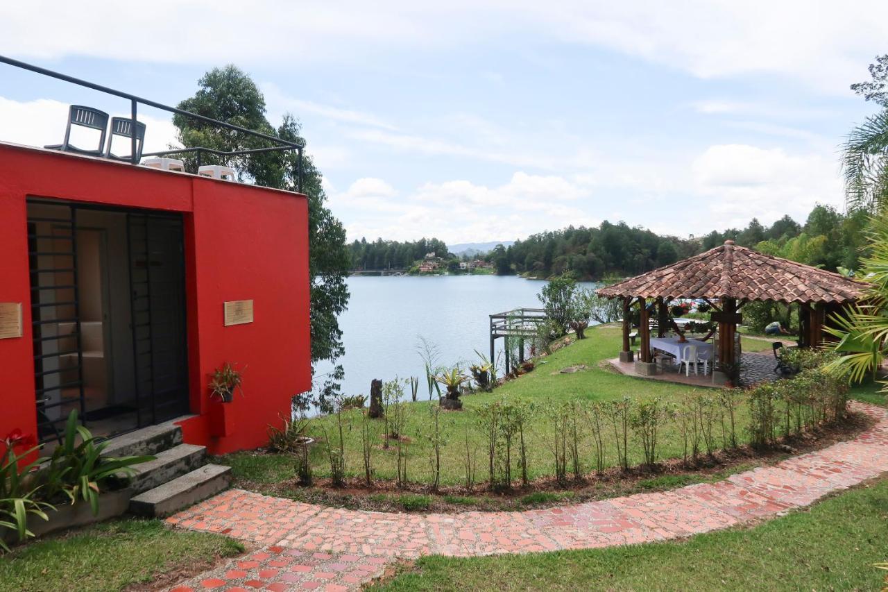 Ecolodge Bahia del Peñón Guatapé Exterior foto