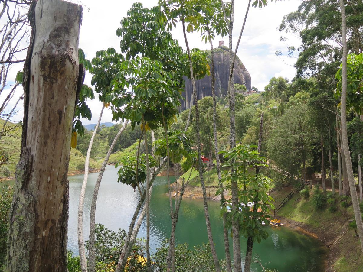 Ecolodge Bahia del Peñón Guatapé Exterior foto